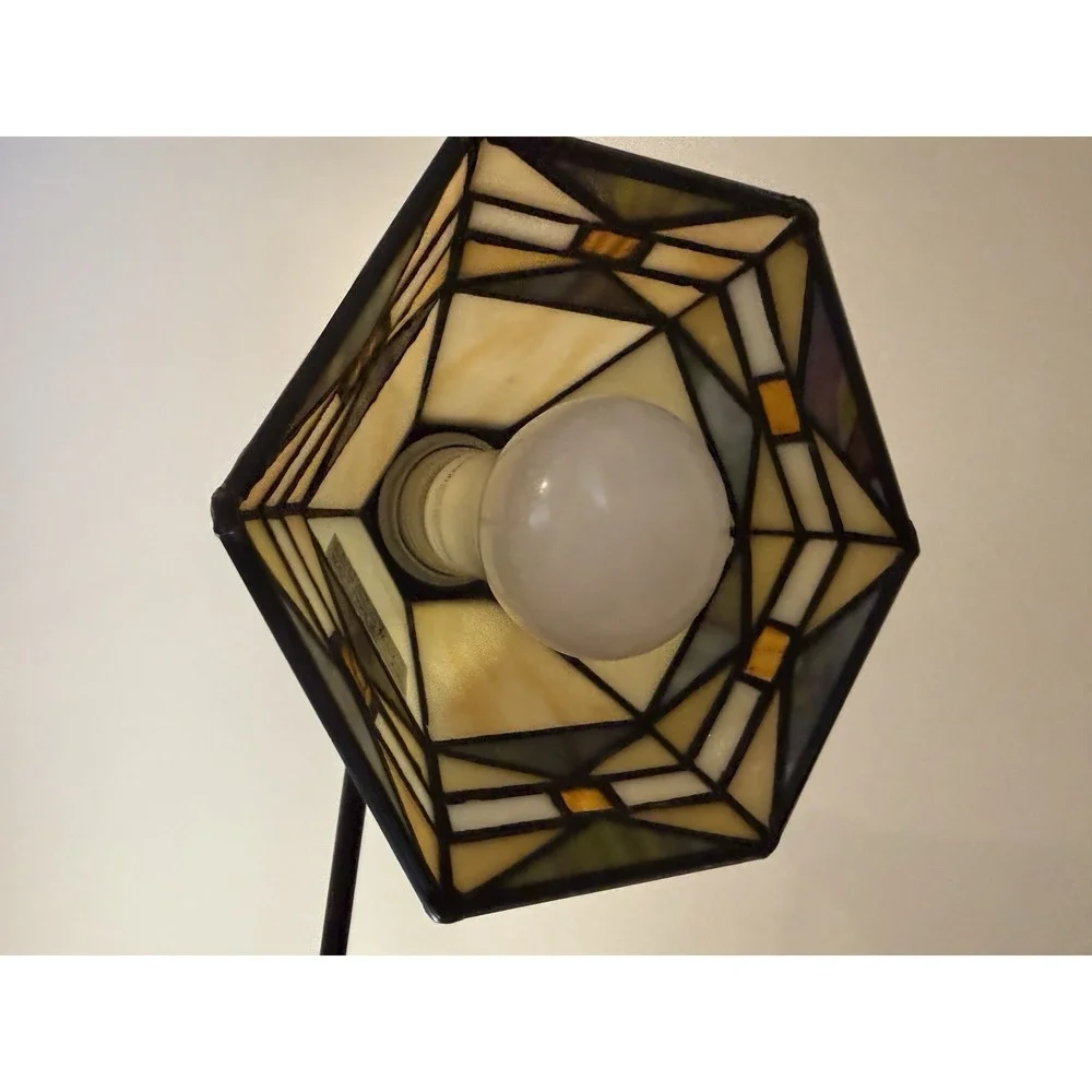 Dale Tiffany bring timeless